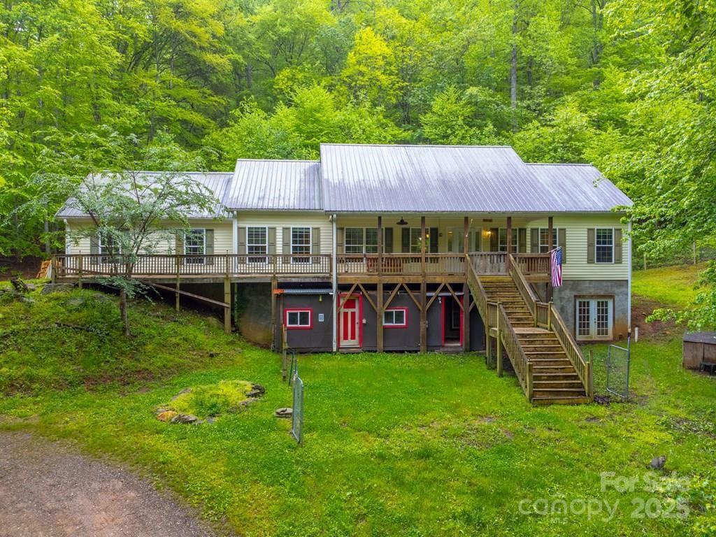 910 Hannah Mountain Rd., Otto, NC 28763