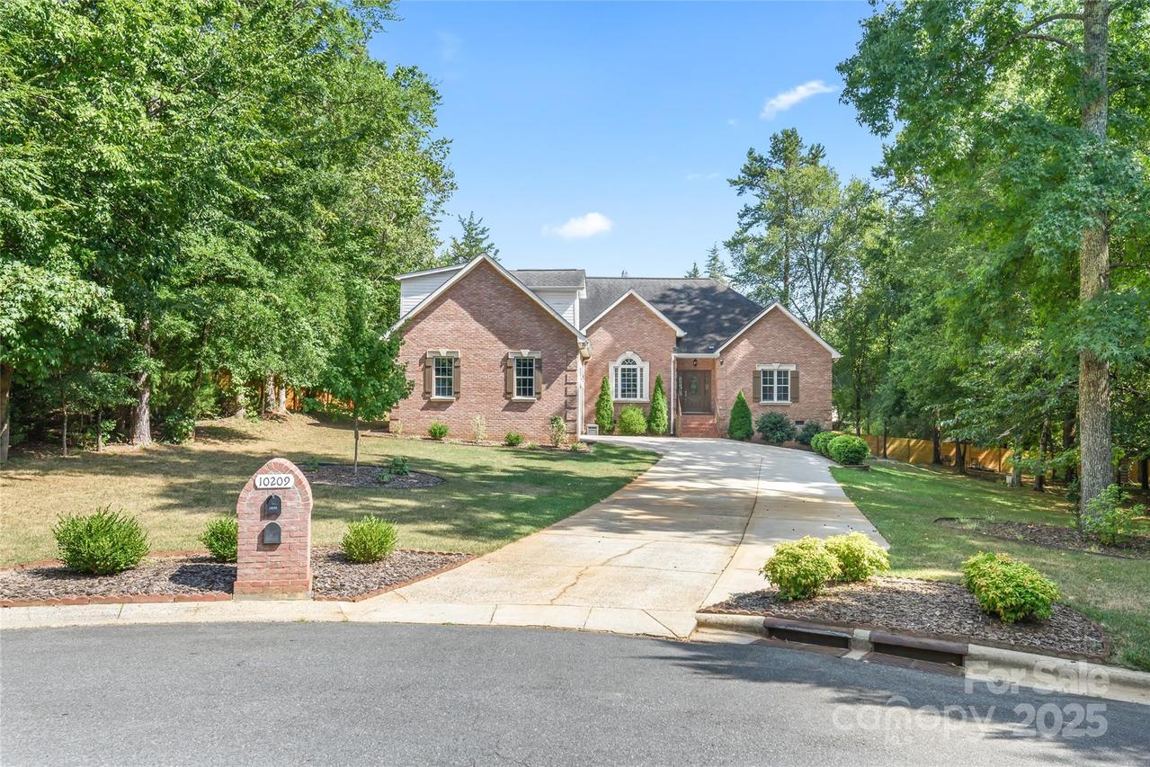 10209 Maple Haven Ct., Mint Hill, NC 28227