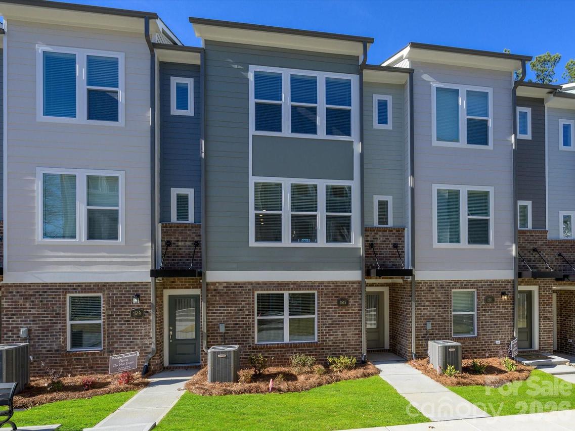 1515 Lithium Ln., Charlotte, NC 28211