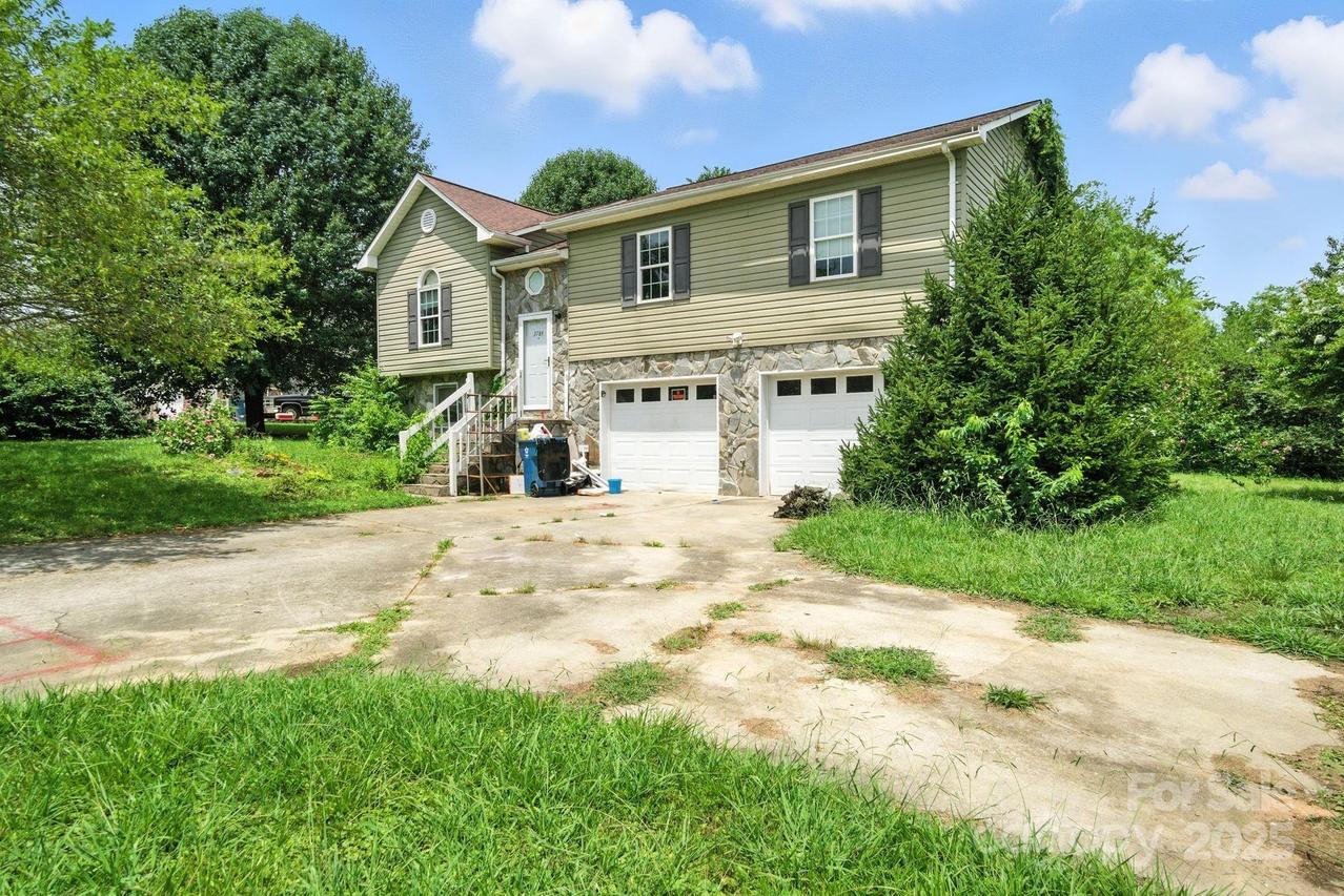 3784 Pennsylvania Ave., Lenoir, NC 28645
