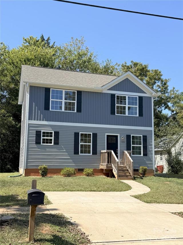 1316 4th St., Statesville, NC 28677