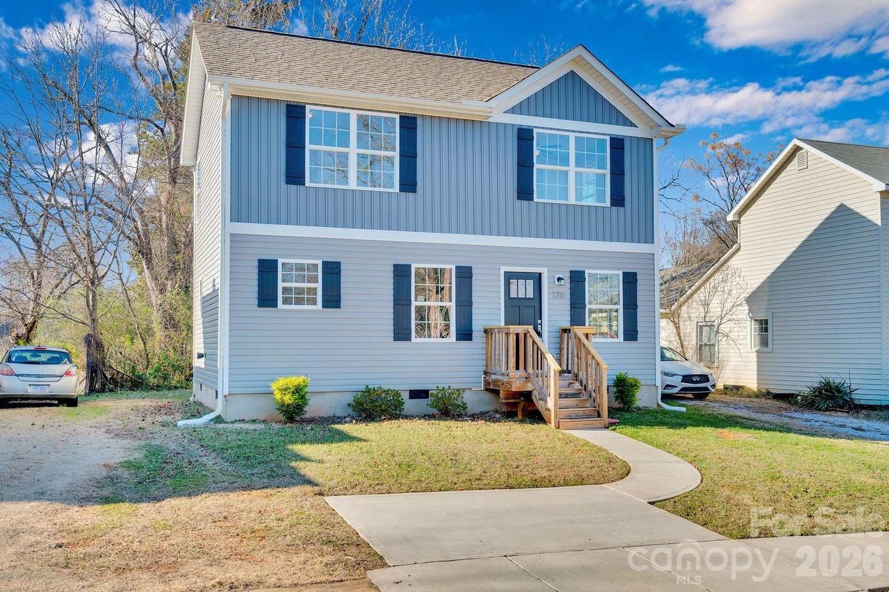 1316 4th St., Statesville, NC 28677