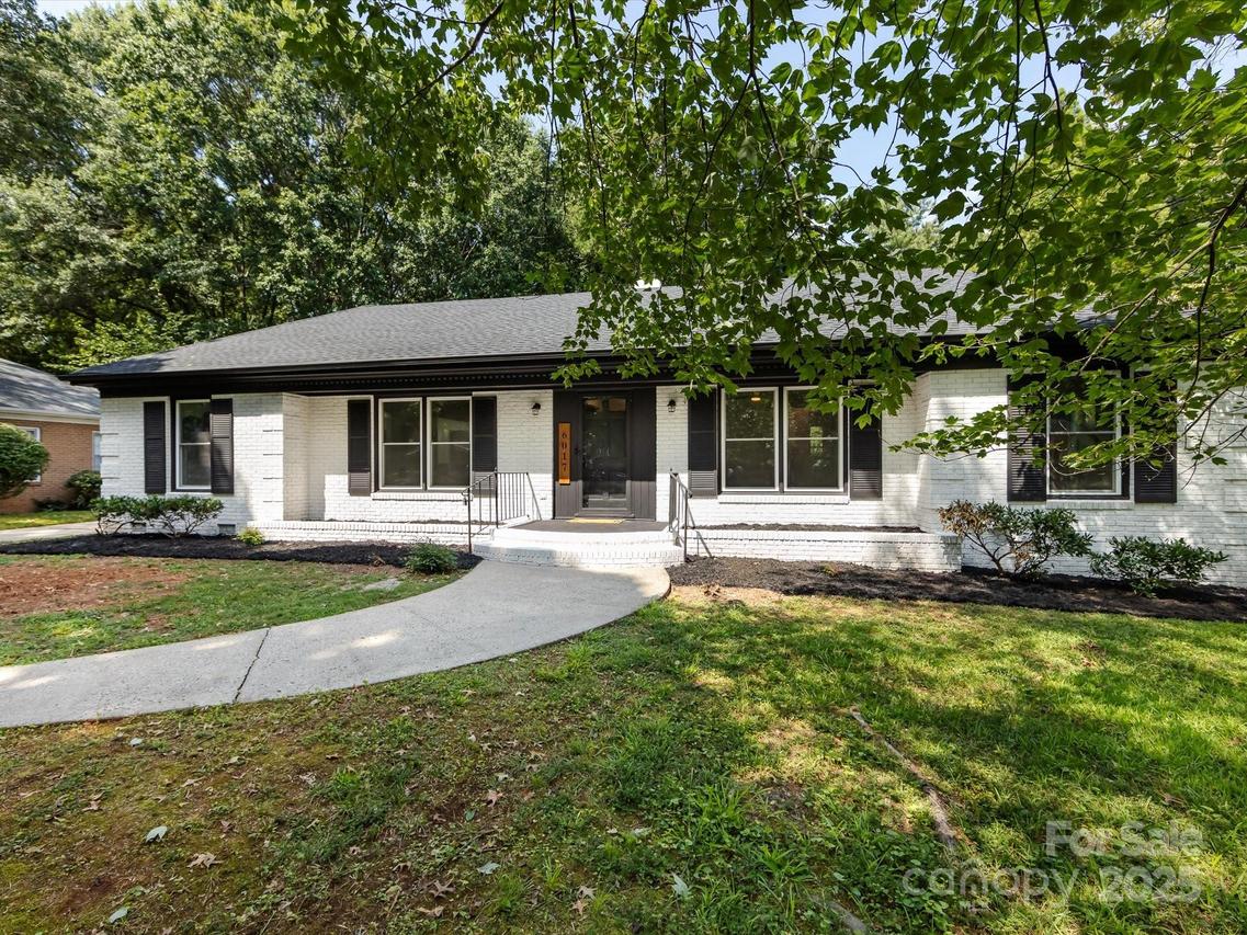 6017 Brace Rd., Charlotte, NC 28211