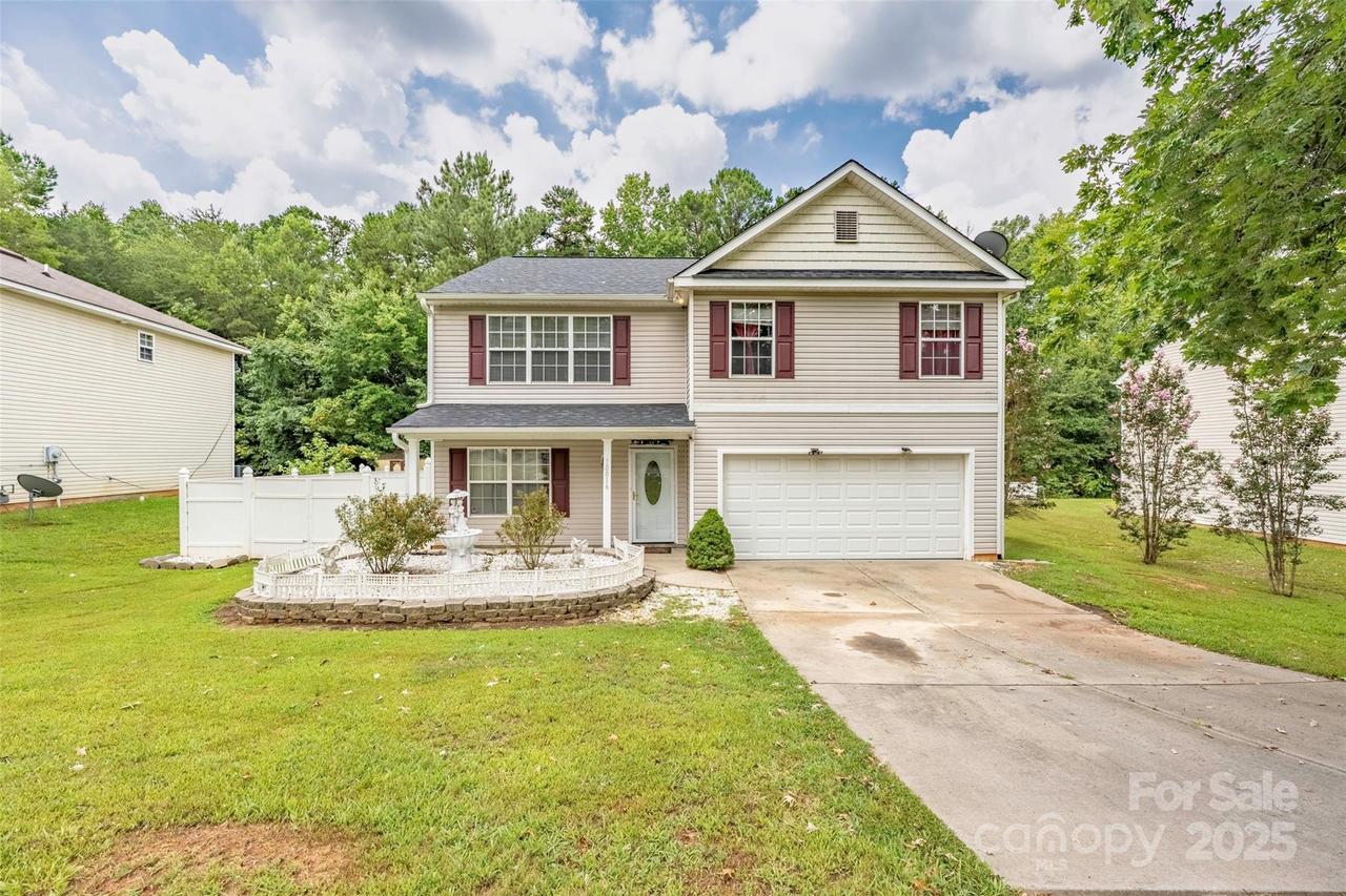 10816 Pointer Ridge Dr., Charlotte, NC 28214