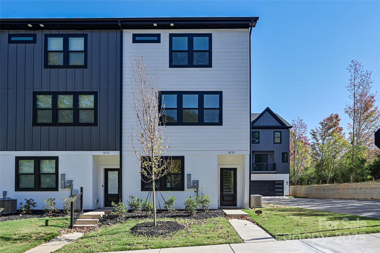8735 Nolley Ct., Charlotte, NC 28270