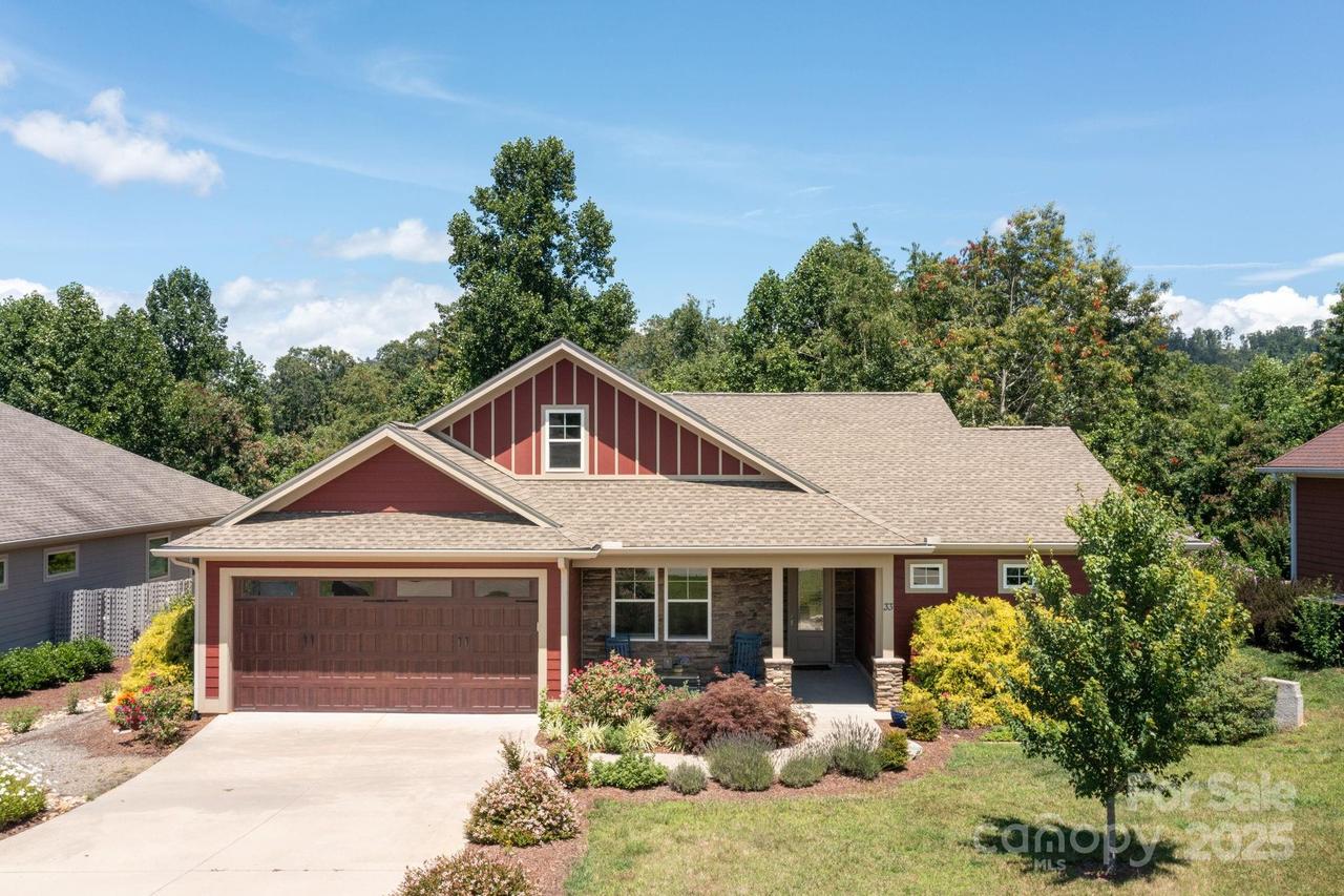 33 Penley Park Dr., Weaverville, NC 28787