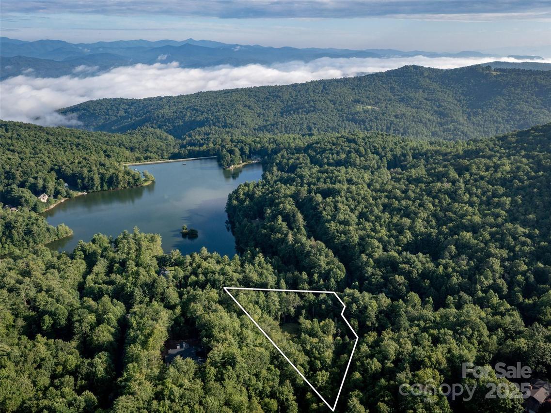 1571 Eagle Lake Dr., Brevard, NC 28712
