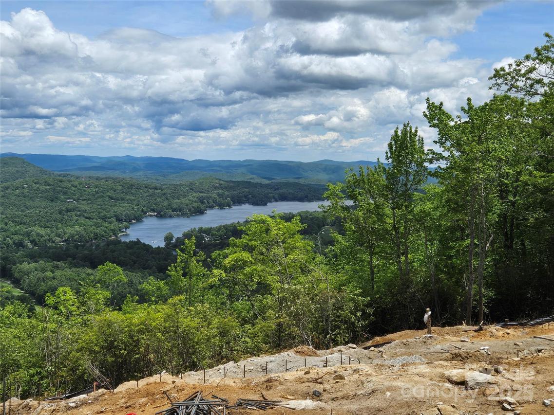341 Mills Creek Point #100, Lake Toxaway, NC 28747