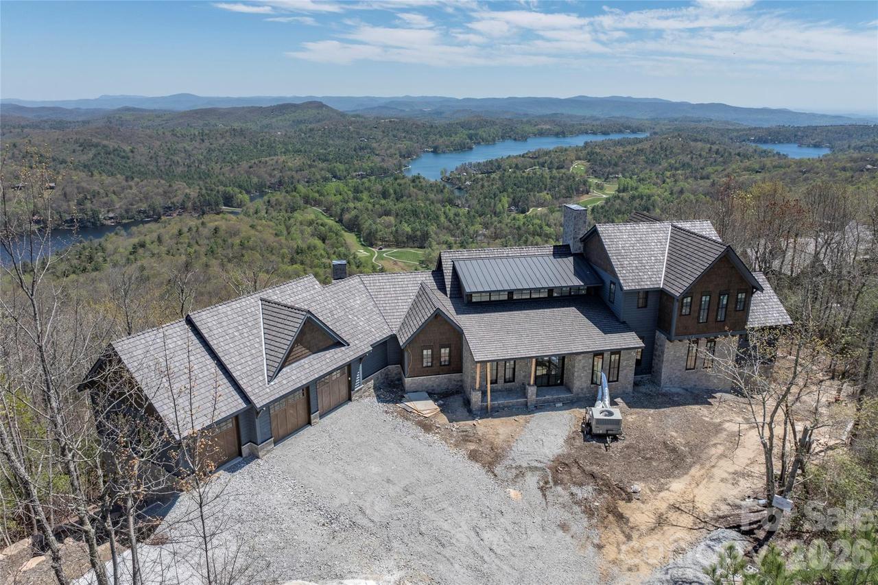 341 Mills Creek Point #100, Lake Toxaway, NC 28747