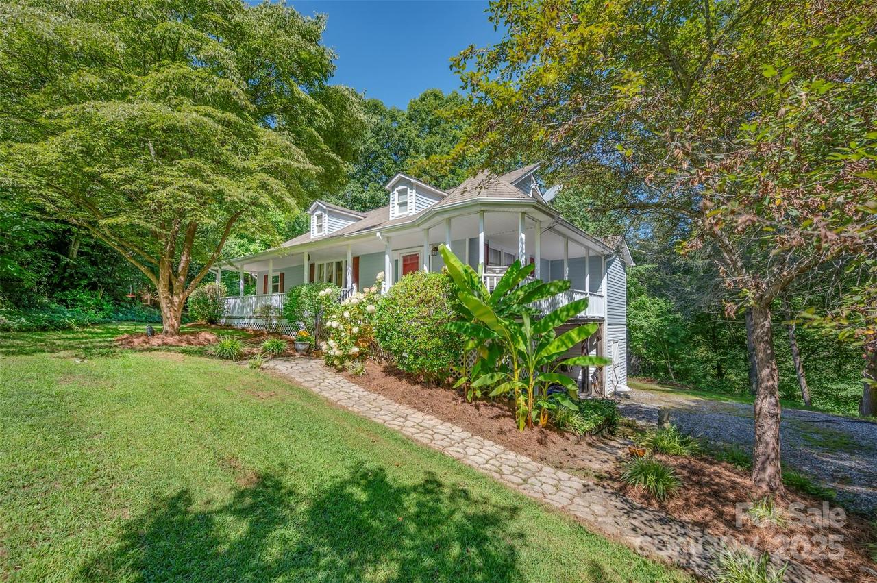 7265 Naguib Amin St., Hickory, NC 28602