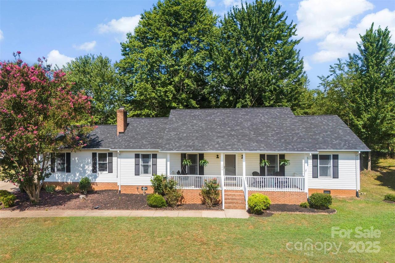120 Windy Hill Dr., Cherryville, NC 28021