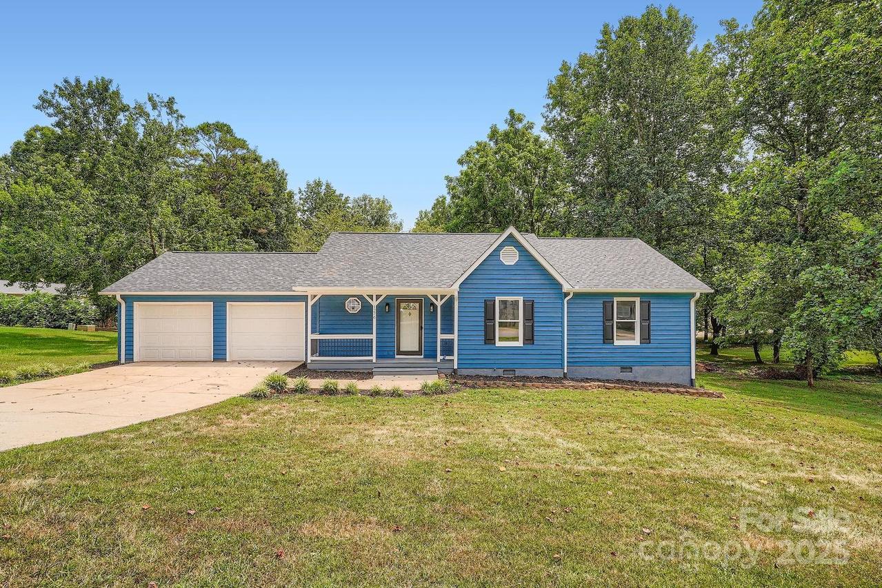 1276 Hidden Creek Cir., Hickory, NC 28602