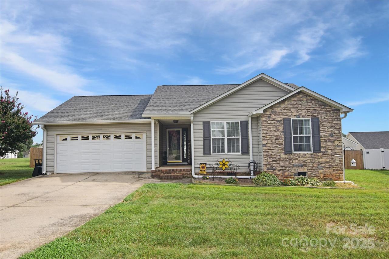 115 Cloister Dr., Mocksville, NC 27028