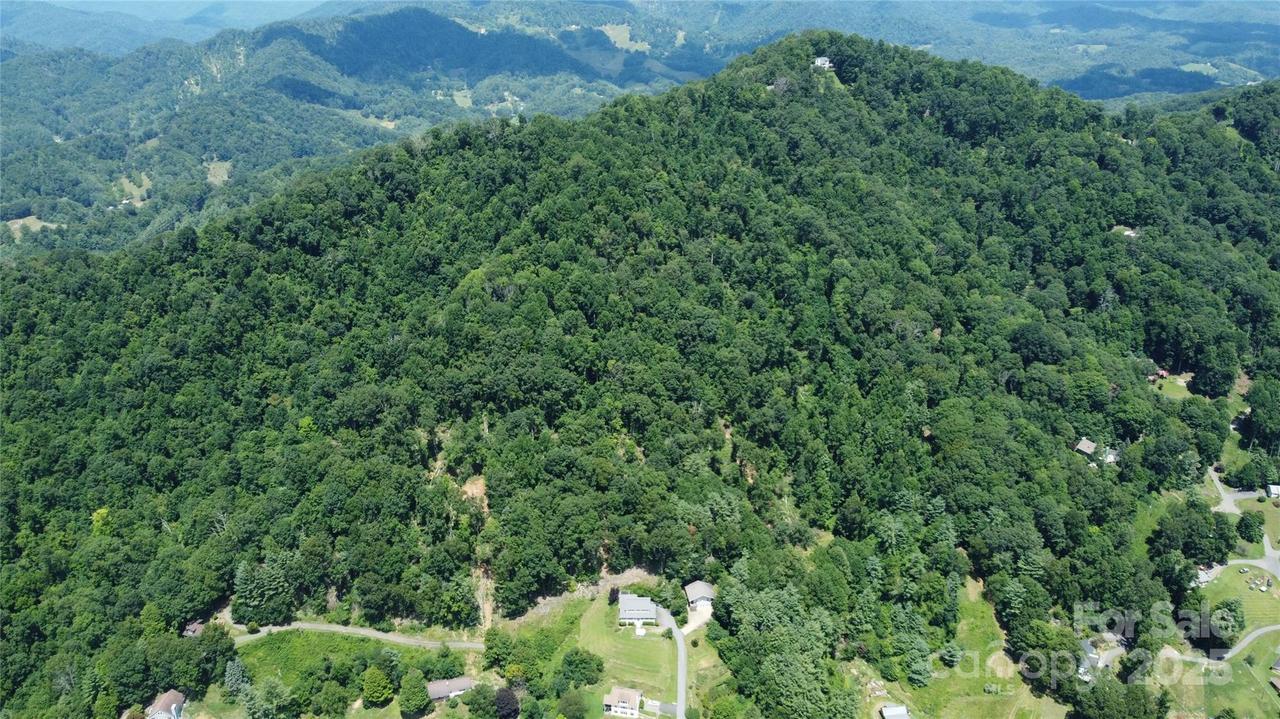 0000 Wheeler Hills Rd., Burnsville, NC 28787
