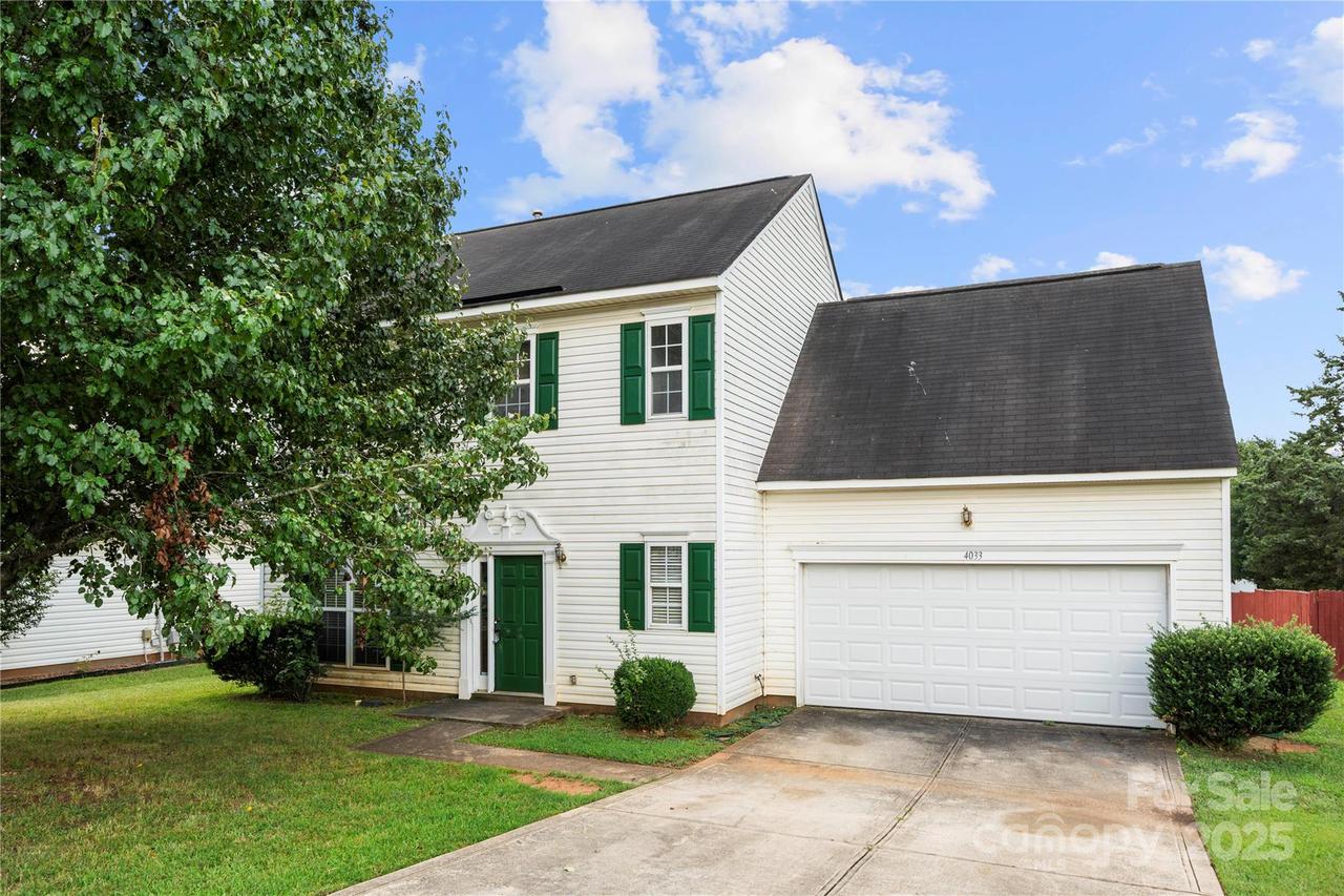 4033 Lakota Ct., Charlotte, NC 28269