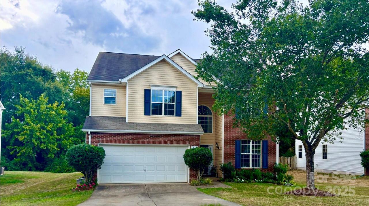16123 Falling Meadows Ln., Charlotte, NC 28273