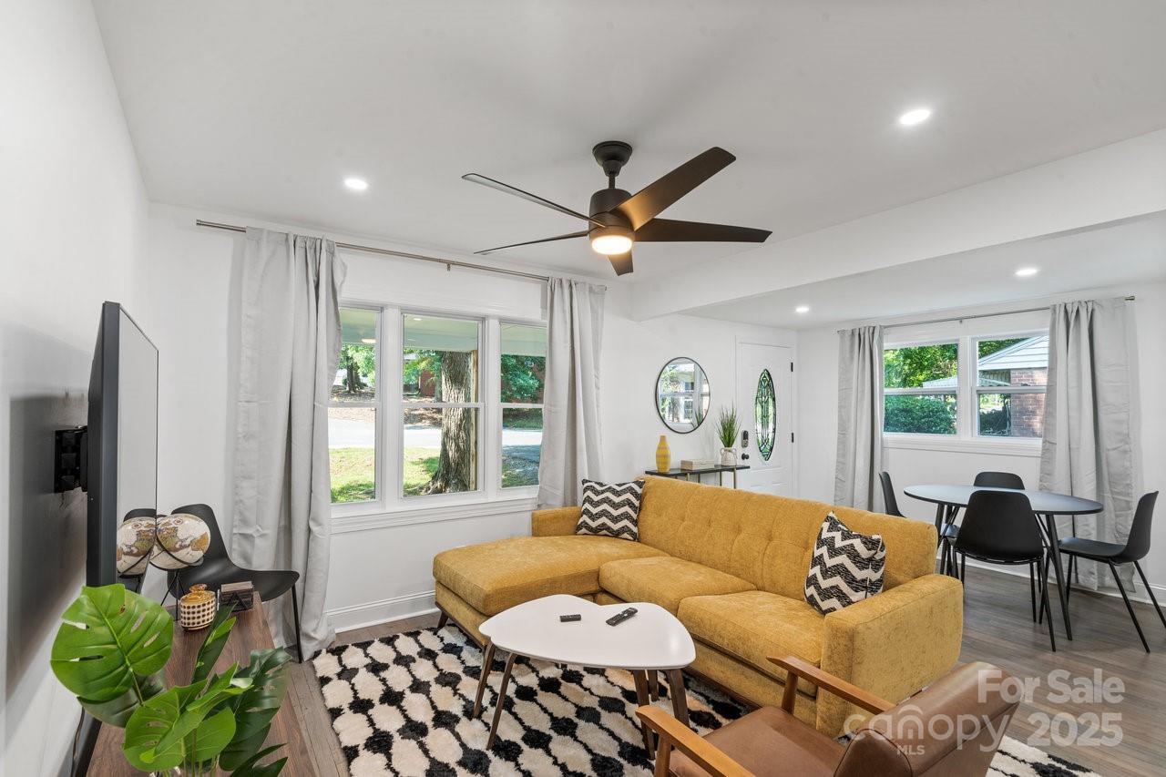 1238 Moretz Ave., Charlotte, NC 28206