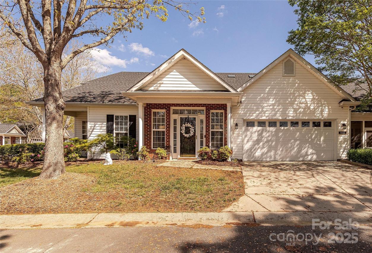 8603 Bookwalter Ct., Charlotte, NC 28277