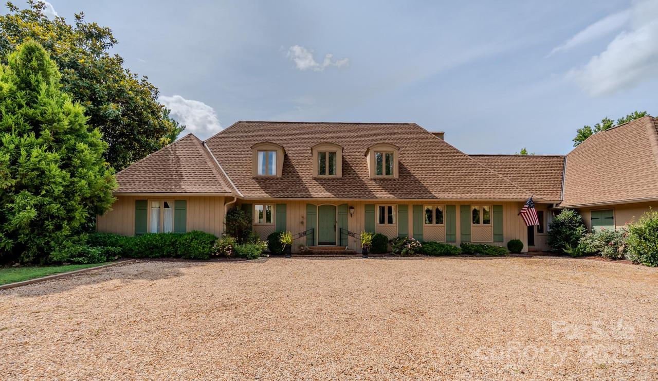 144 Silver Fox Ln., Tryon, NC 28782