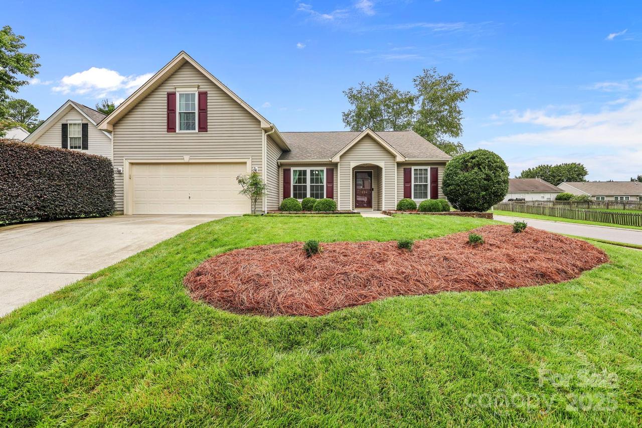 7224 Trifecta Ct., Harrisburg, NC 28075
