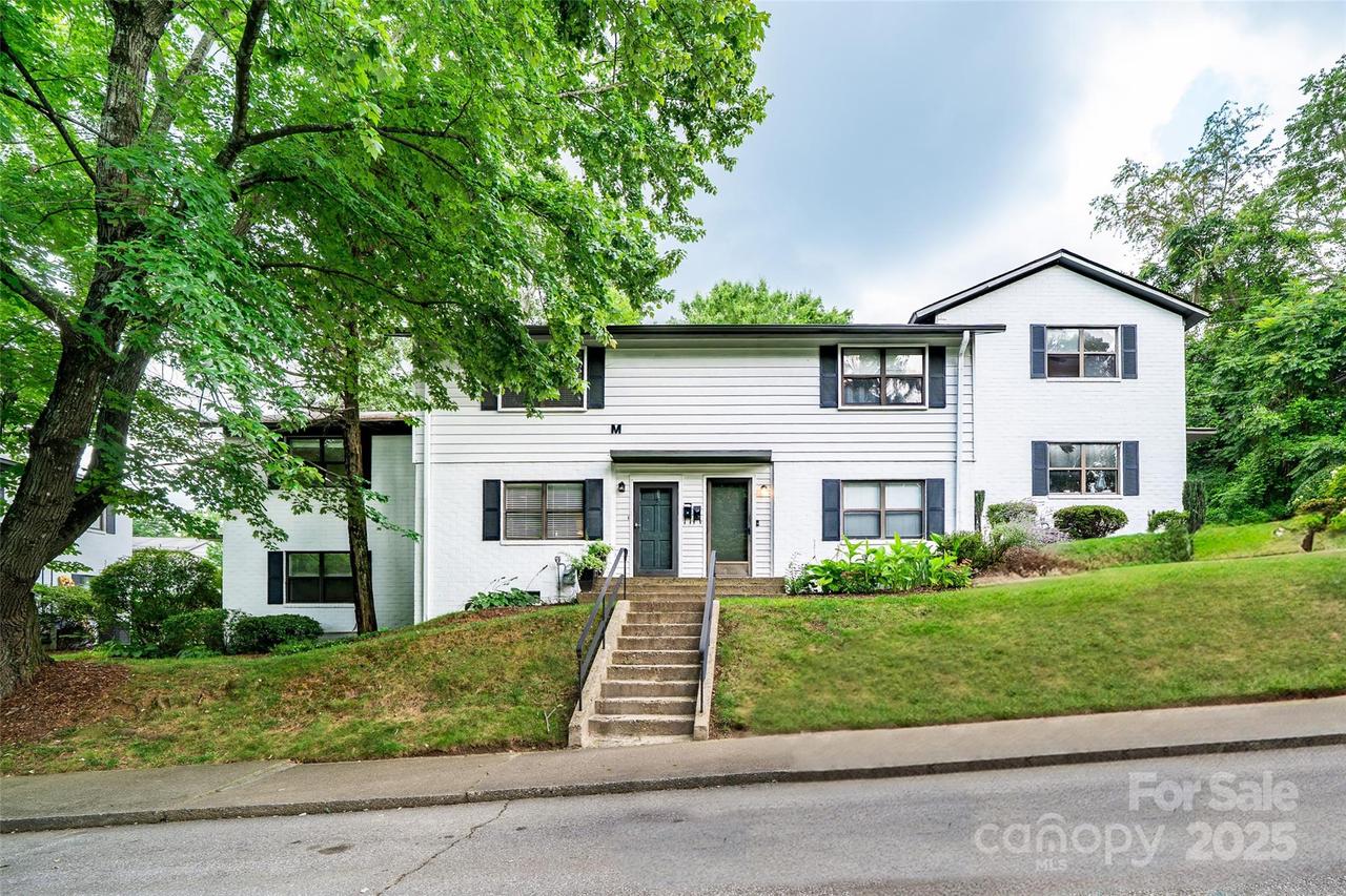 615 Biltmore Ave. #M3, Asheville, NC 28803