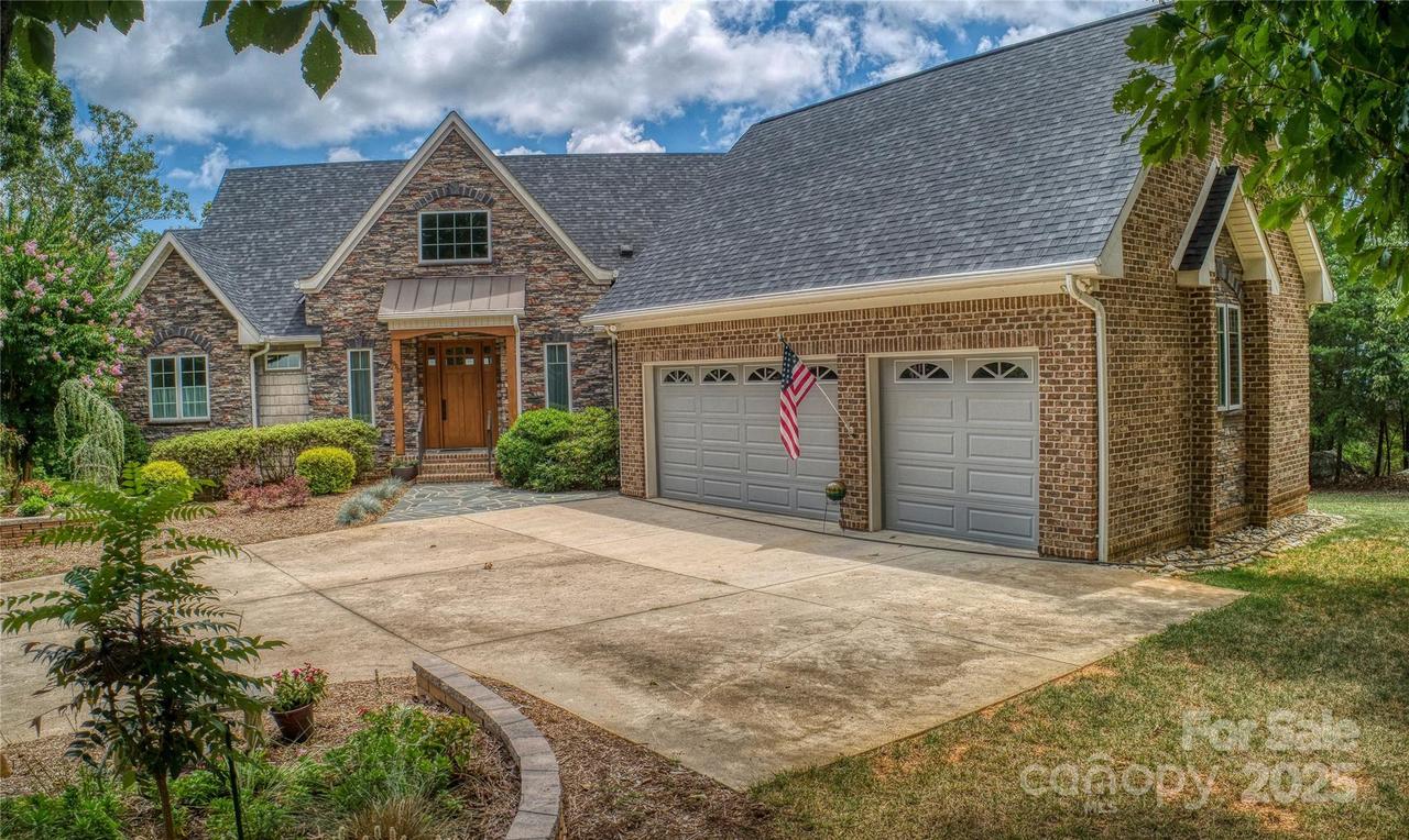 950 Sierra Trace Rd., Denton, NC 27239