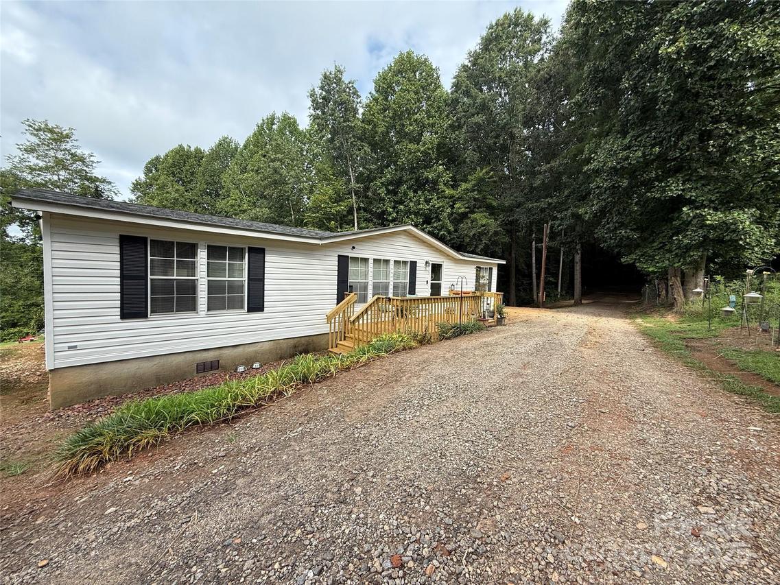 1266 Price Hollow Pl., Lenoir, NC 28645