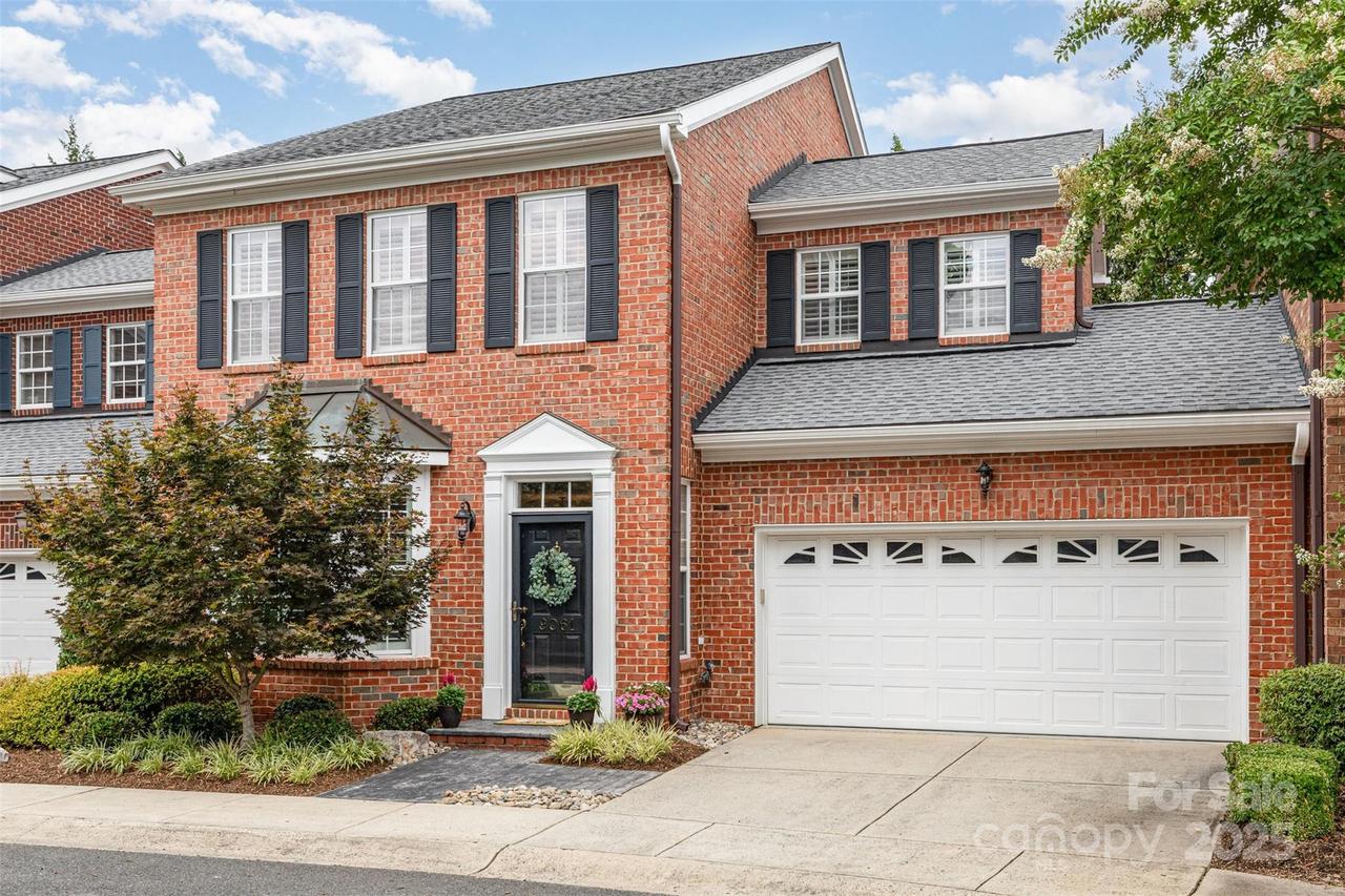 9061 Bonnie Briar Cir., Charlotte, NC 28277