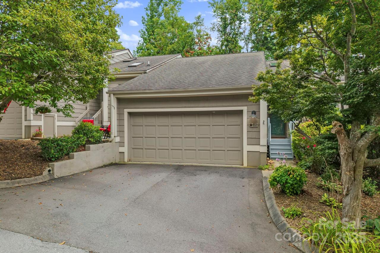 105 Beaver Ridge Rd., Asheville, NC 28804