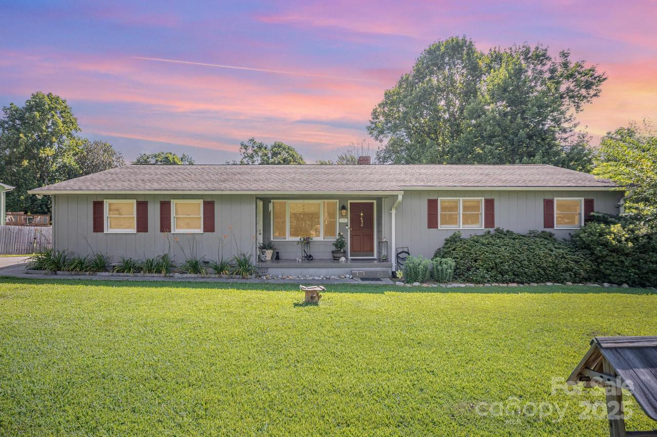 5345 Dentons Chapel Rd., Morganton, NC 28655
