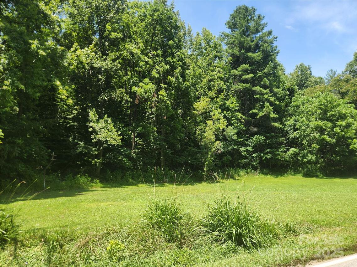2003 Zacks Fork Rd., Lenoir, NC 28645