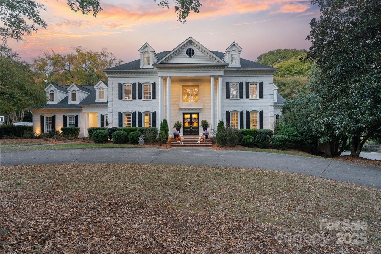 3605 Hampton Manor Dr., Charlotte, NC 28226