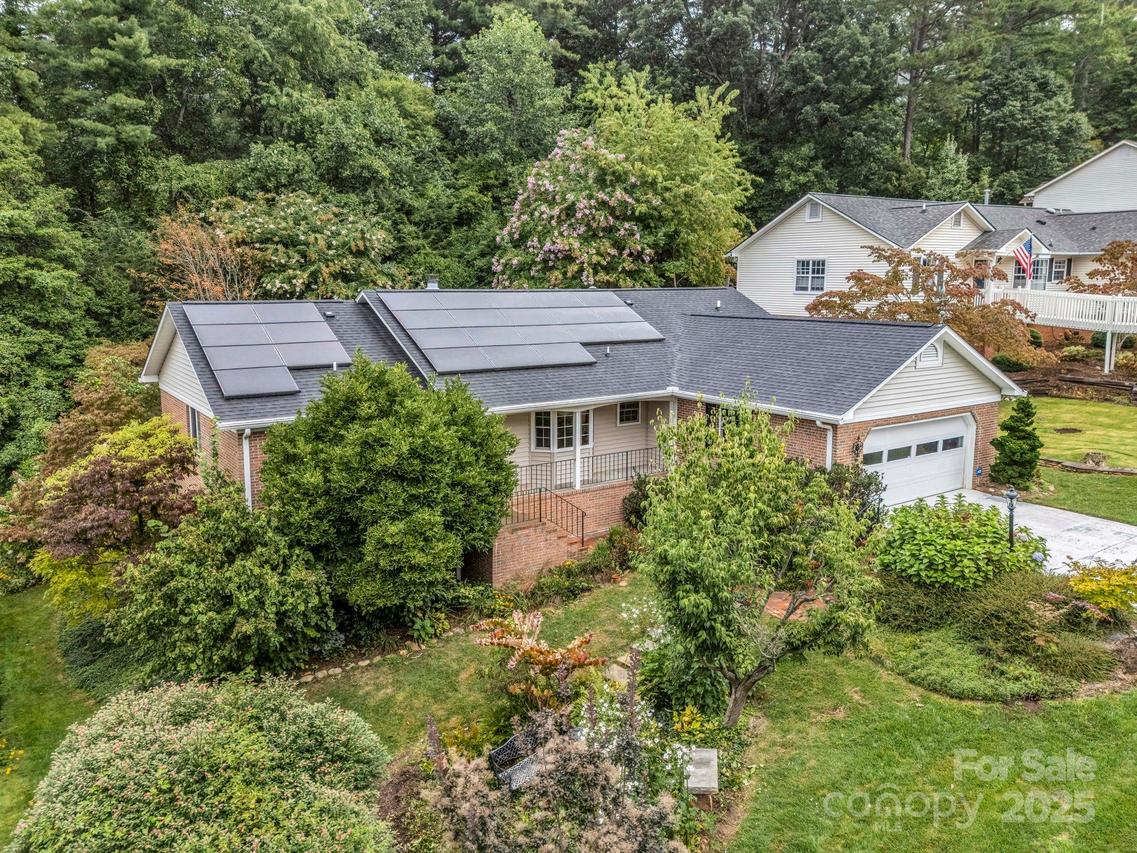 28 Park Ave., Asheville, NC 28803