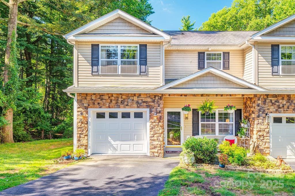 43 Kirby Rd., Asheville, NC 28806