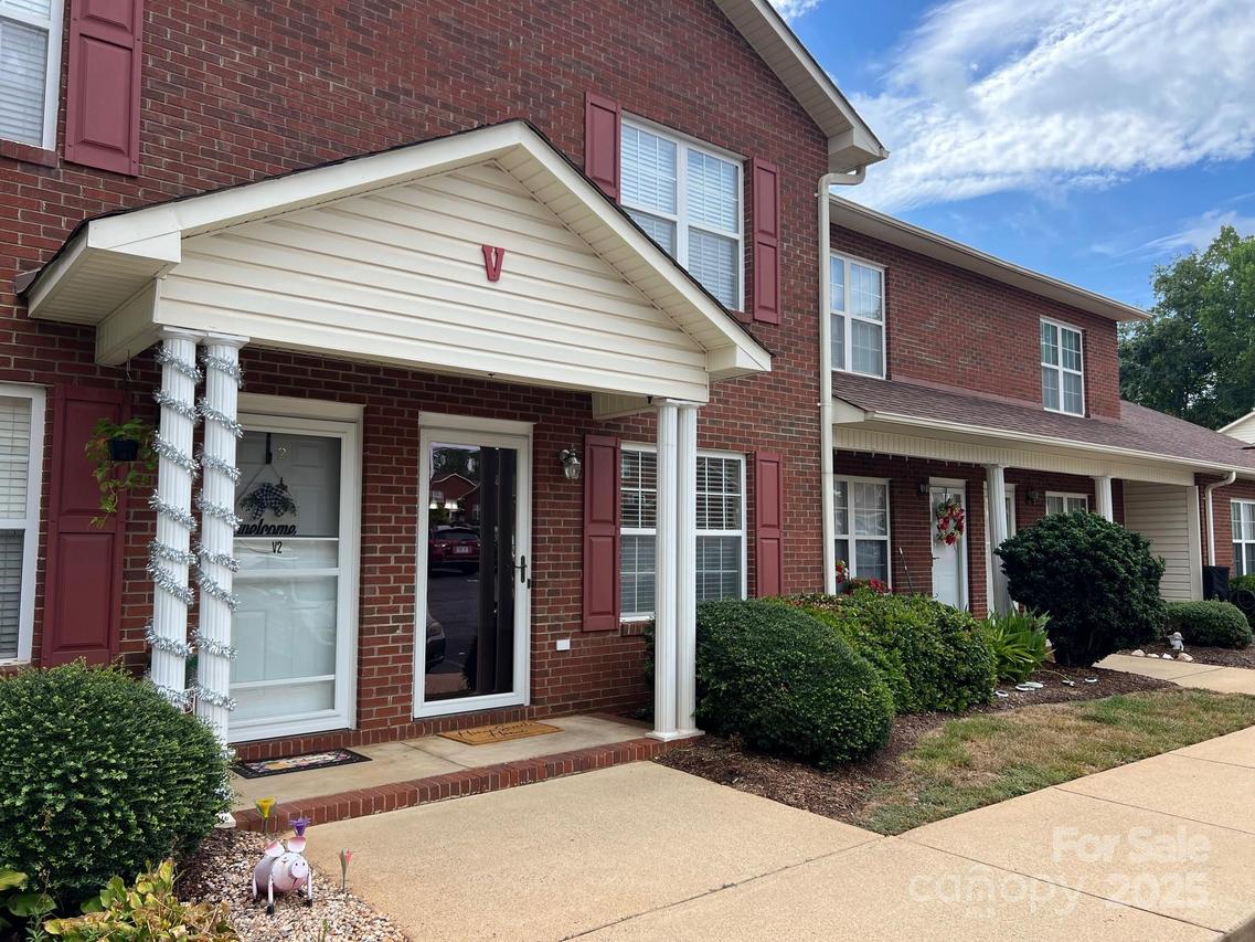 102 Brandywine Dr., Conover, NC 28613