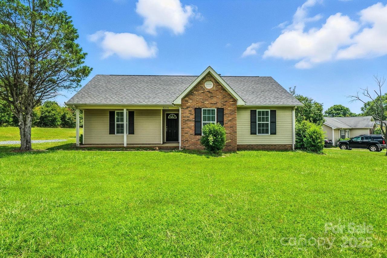 5216 Willow Run Dr., Monroe, NC 28110