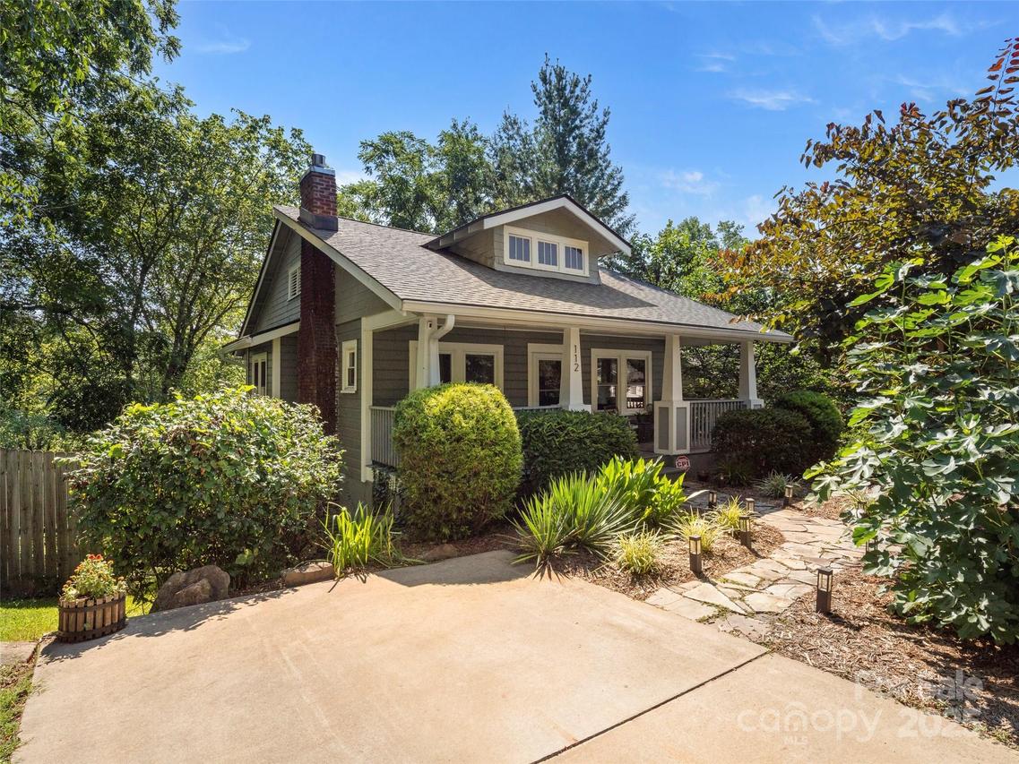 112 Swannanoa Ave., Asheville, NC 28806