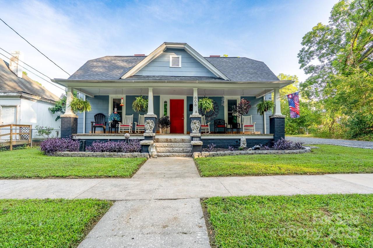 808 S Yadkin Ave., Spencer, NC 28159