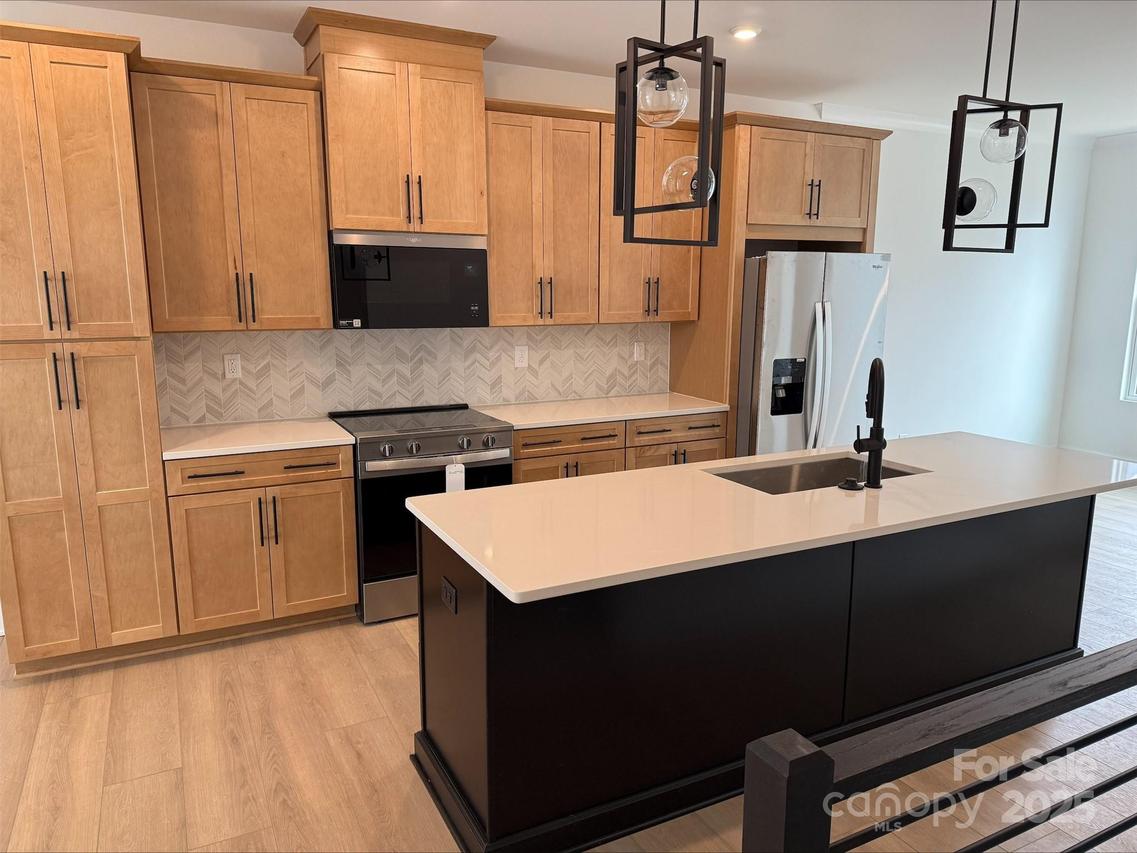 3622 S Tryon St., Charlotte, NC 28217