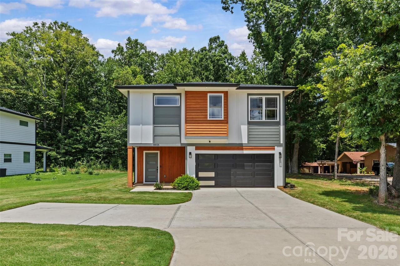 8925 Harrisburg Rd., Charlotte, NC 28215