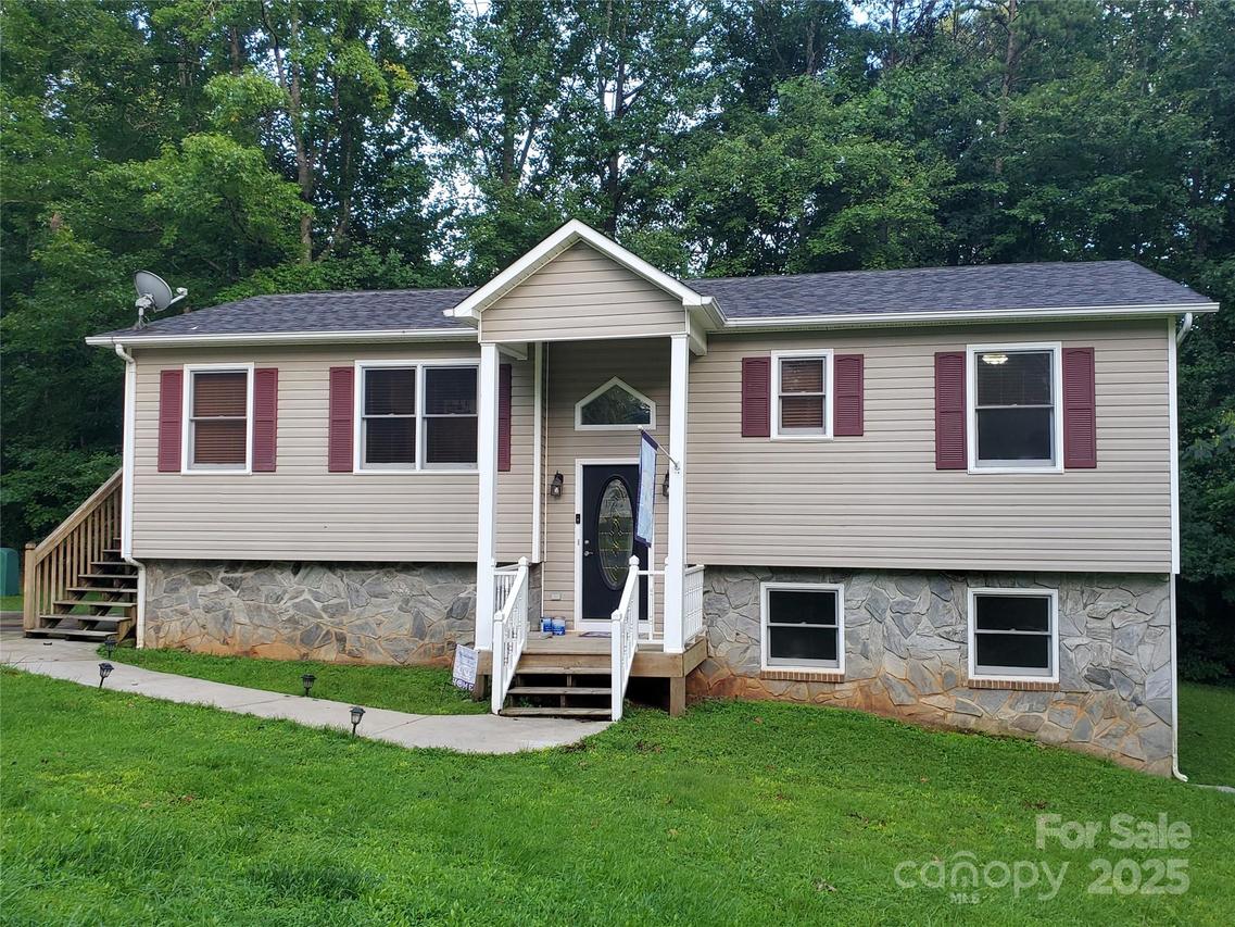 134 Millard Ln., Troutman, NC 28166