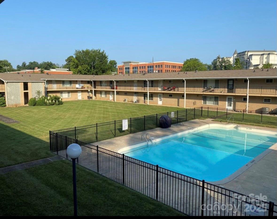 3010 Crosby Rd. #122, Charlotte, NC 28211