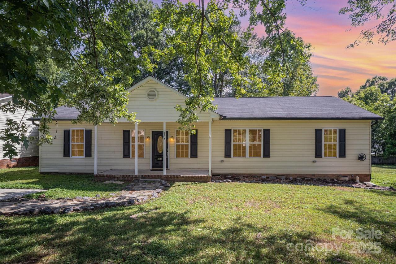 308 E Louisiana Ave., Bessemer City, NC 28016