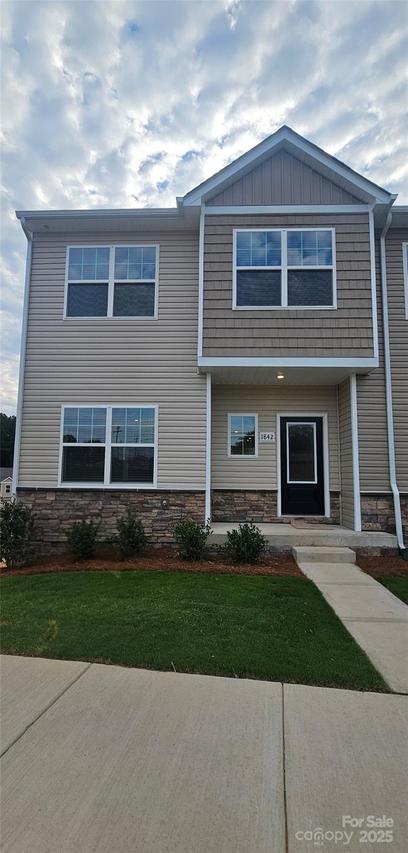 1842 Rhyne Elementary Dr., Gastonia, NC 28052