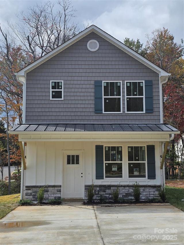 224 Slade Ln., Black Mountain, NC 28711