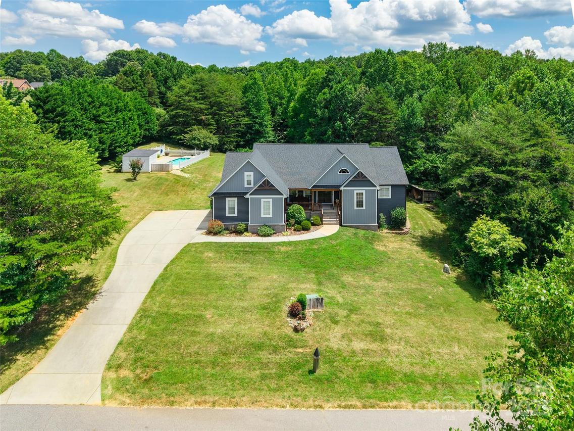 3400 Elaine Ave., Lincolnton, NC 28092