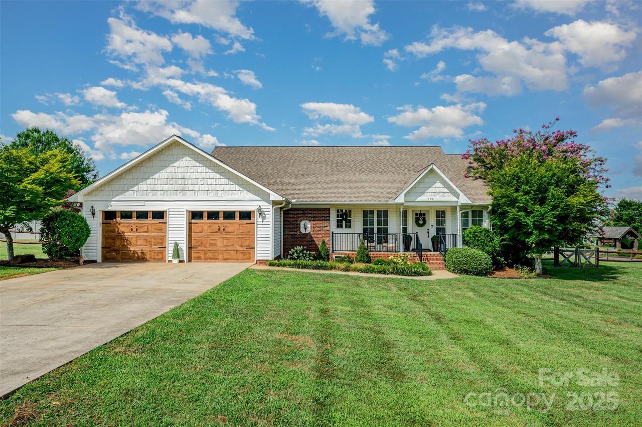 106 Charis Ln., Statesville, NC 28677