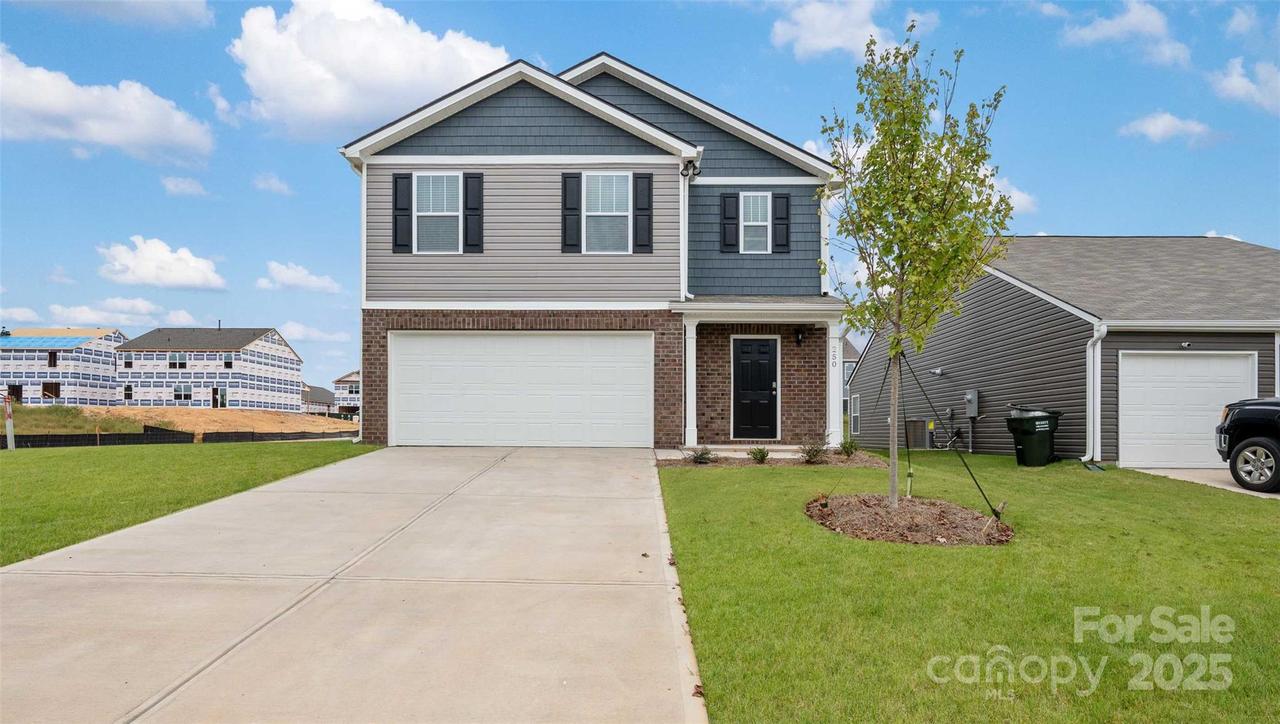 63 Lillian Ln., Hendersonville, NC 28792