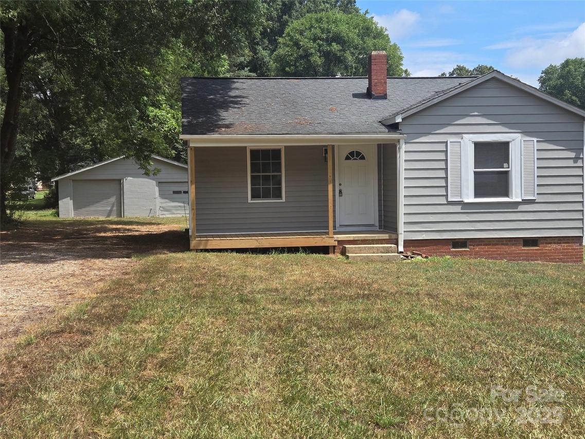 105 Eastside Dr., Concord, NC 28027