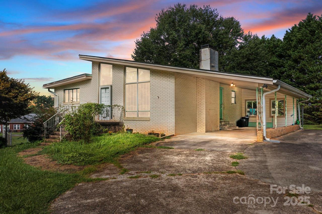 2988 Wesleyan Church Rd., Lincolnton, NC 28092